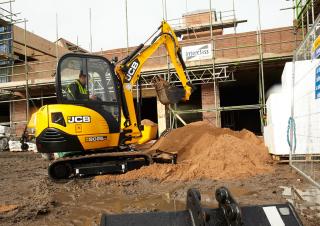मिनी एक्सकेवेटर JCB 8026 CTS
