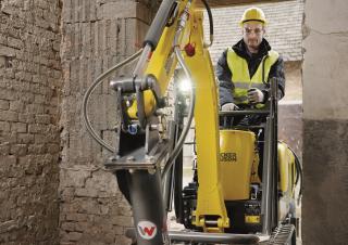 मिनी एक्सकेवेटर Wacker Neuson 803