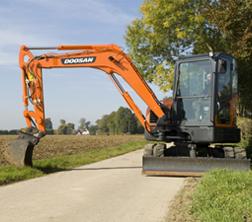 मिनी एक्सकेवेटर Doosan DX 60 R