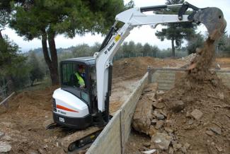 मिनी एक्सकेवेटर Bobcat E35