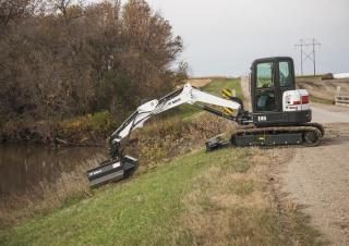 मिनी एक्सकेवेटर Bobcat E45