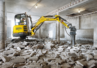 मिनी एक्सकेवेटर Wacker Neuson EZ28