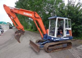 मिनी एक्सकेवेटर Kubota KH151