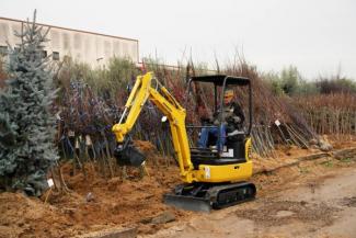 मिनी एक्सकेवेटर Komatsu PC14R-3HS 