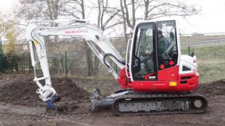 मिनी एक्सकेवेटर Takeuchi TB 260