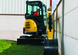 मिनी एक्सकेवेटर Yanmar VIO 38 UCR