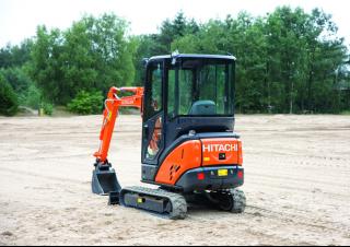 मिनी एक्सकेवेटर Hitachi ZX 18-3