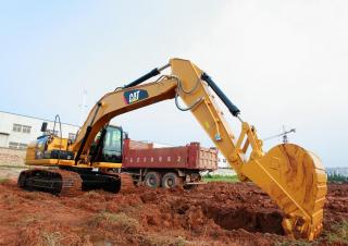 क्रॉलर एक्सकेवेटर Caterpillar 320D2 GC (Tier 3)