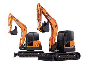 क्रॉलर एक्सकेवेटर Doosan DX 80 R