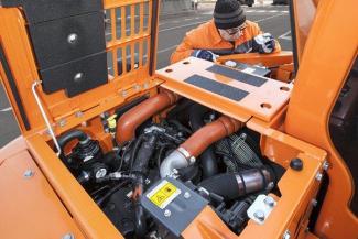 क्रॉलर एक्सकेवेटर Doosan DX140LCR-3