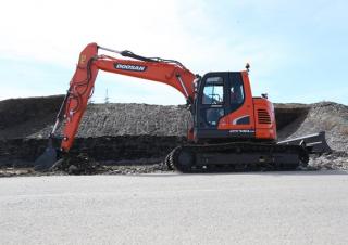 क्रॉलर एक्सकेवेटर Doosan DX140LCR-5