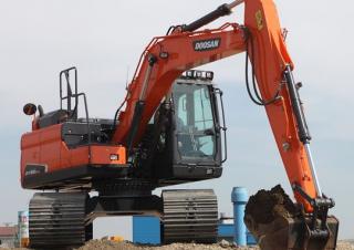 क्रॉलर एक्सकेवेटर Doosan DX160LC-5 HT