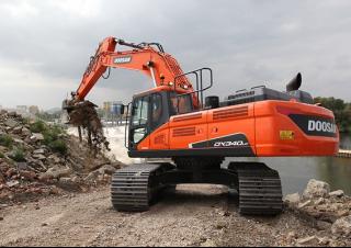 क्रॉलर एक्सकेवेटर Doosan DX340LC-5