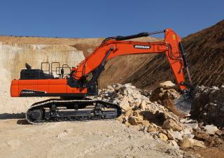 क्रॉलर एक्सकेवेटर Doosan DX530LC-5