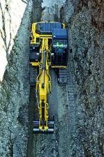 क्रॉलर एक्सकेवेटर New Holland E195C EL