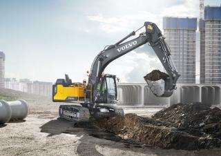 क्रॉलर एक्सकेवेटर Volvo EC160EL