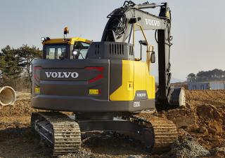 क्रॉलर एक्सकेवेटर Volvo ECR235EL