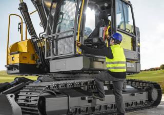 क्रॉलर एक्सकेवेटर Volvo ECR235EL