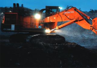 क्रॉलर एक्सकेवेटर Hitachi EX2600-6