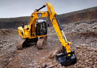 क्रॉलर एक्सकेवेटर JCB JS 210 NLC
