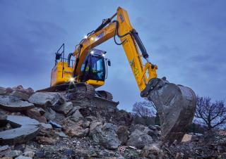 क्रॉलर एक्सकेवेटर JCB JZ 140 LC