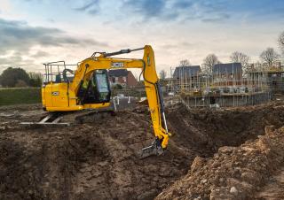 क्रॉलर एक्सकेवेटर JCB JZ 140 LC