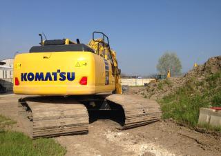 क्रॉलर एक्सकेवेटर Komatsu PC170LC-10