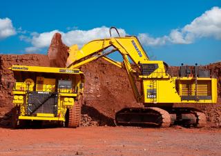 क्रॉलर एक्सकेवेटर Komatsu PC5500-6