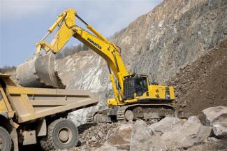 क्रॉलर एक्सकेवेटर Komatsu PC700LC-8