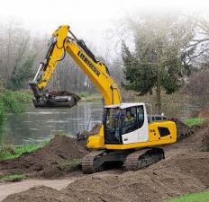 क्रॉलर एक्सकेवेटर Liebherr R 918