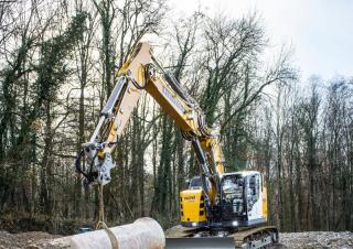 क्रॉलर एक्सकेवेटर Liebherr R 926 Compact Litronic