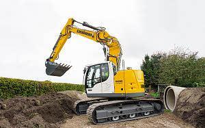 क्रॉलर एक्सकेवेटर Liebherr R 926