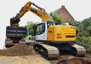 क्रॉलर एक्सकेवेटर Liebherr R 936 Compact Litronic 