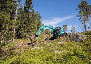 क्रॉलर एक्सकेवेटर Kobelco SK 140 SRL 5
