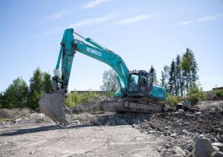 क्रॉलर एक्सकेवेटर Kobelco SK 260 NLC 10