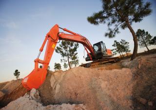 क्रॉलर एक्सकेवेटर Hitachi ZX 250 LC-3