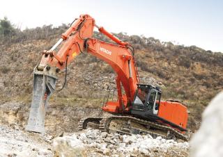 क्रॉलर एक्सकेवेटर Hitachi ZX 870 LCH-3