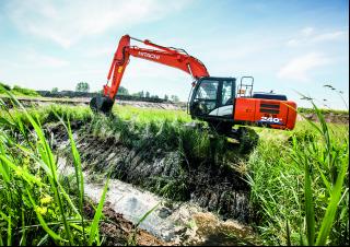क्रॉलर एक्सकेवेटर Hitachi ZX240N-6