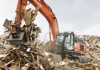 क्रॉलर एक्सकेवेटर Hitachi ZX300LC-6