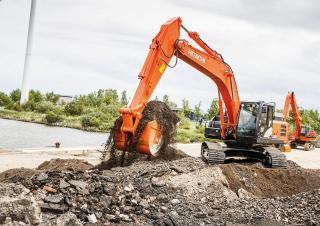 क्रॉलर एक्सकेवेटर Hitachi ZX300LC-6