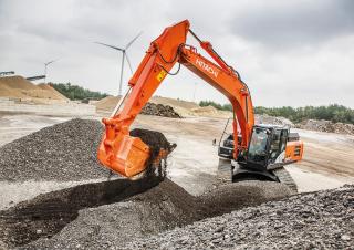 क्रॉलर एक्सकेवेटर Hitachi ZX300LCN-6