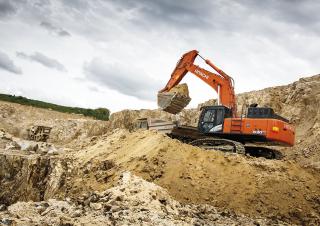 क्रॉलर एक्सकेवेटर Hitachi ZX530LCH-6