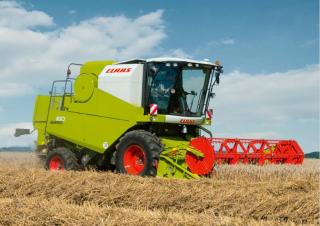 कंबाइन हार्वेस्टर Claas Avero 160