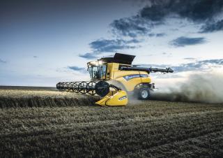 कंबाइन हार्वेस्टर New Holland CR8.90 ST5