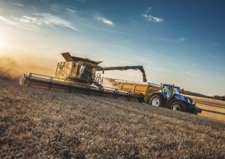 कंबाइन हार्वेस्टर New Holland CR8.90 ST5