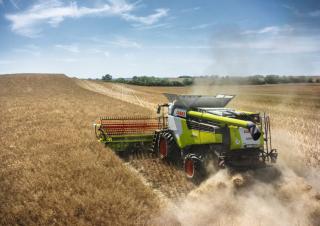 कंबाइन हार्वेस्टर Claas Lexion 6900 