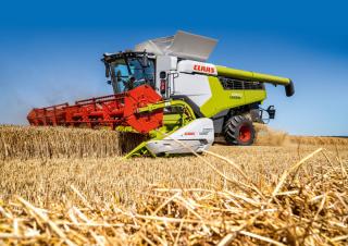 कंबाइन हार्वेस्टर Claas Lexion 6900 