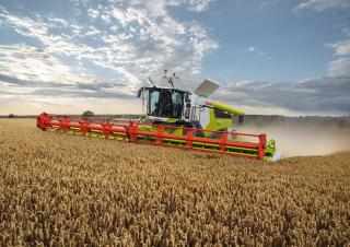 कंबाइन हार्वेस्टर Claas Lexion 8700