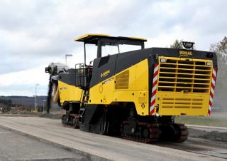कोल्ड मिलिंग मशीन Bomag BM 2200/75