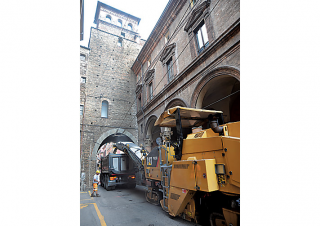 कोल्ड मिलिंग मशीन Caterpillar PM200 - 2,0M